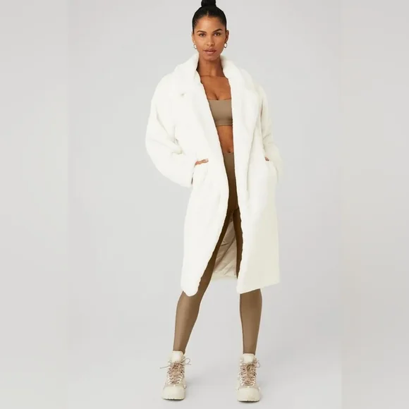 EUC ALO Yoga Oversized Sherpa Faux Fur Trench Coat Ivory Size XS - Picture 2 of 11